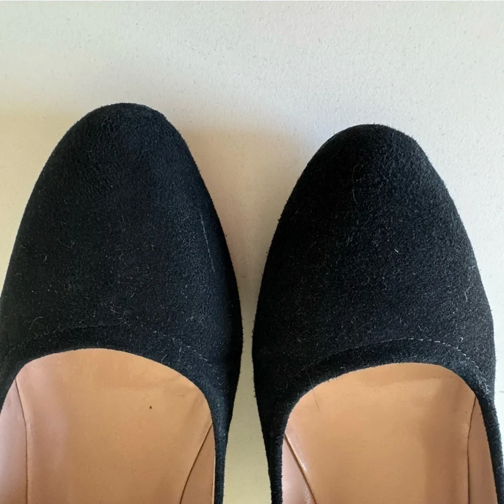 Tahari Debbie Black Suede Mary Jane Strap Platform Heels Pumps Size 10